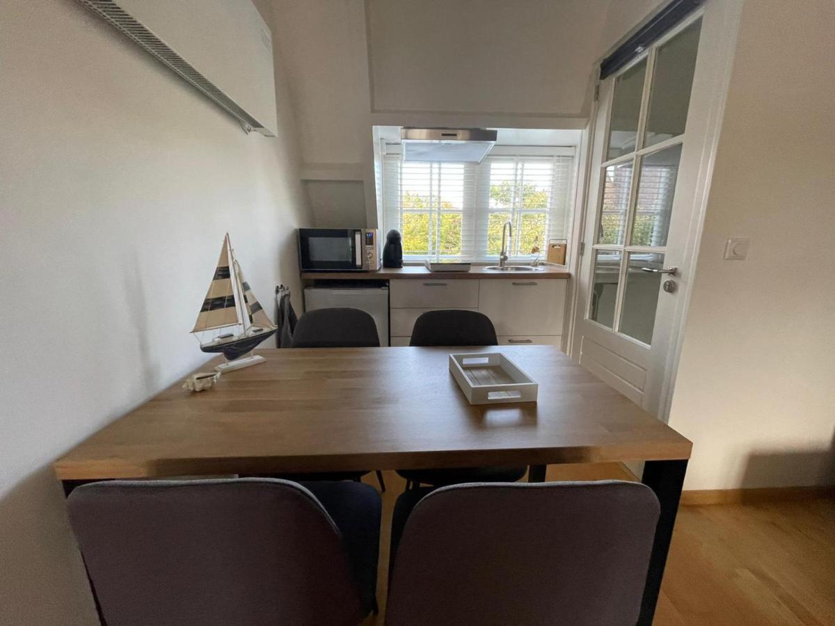 זנדוורט Coconut Beach Apartments מראה חיצוני תמונה